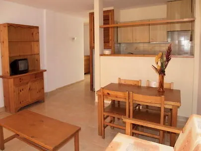 Apartamentos Arlanza - Only Adults Playa d'en Bossa 0*,  Espanha